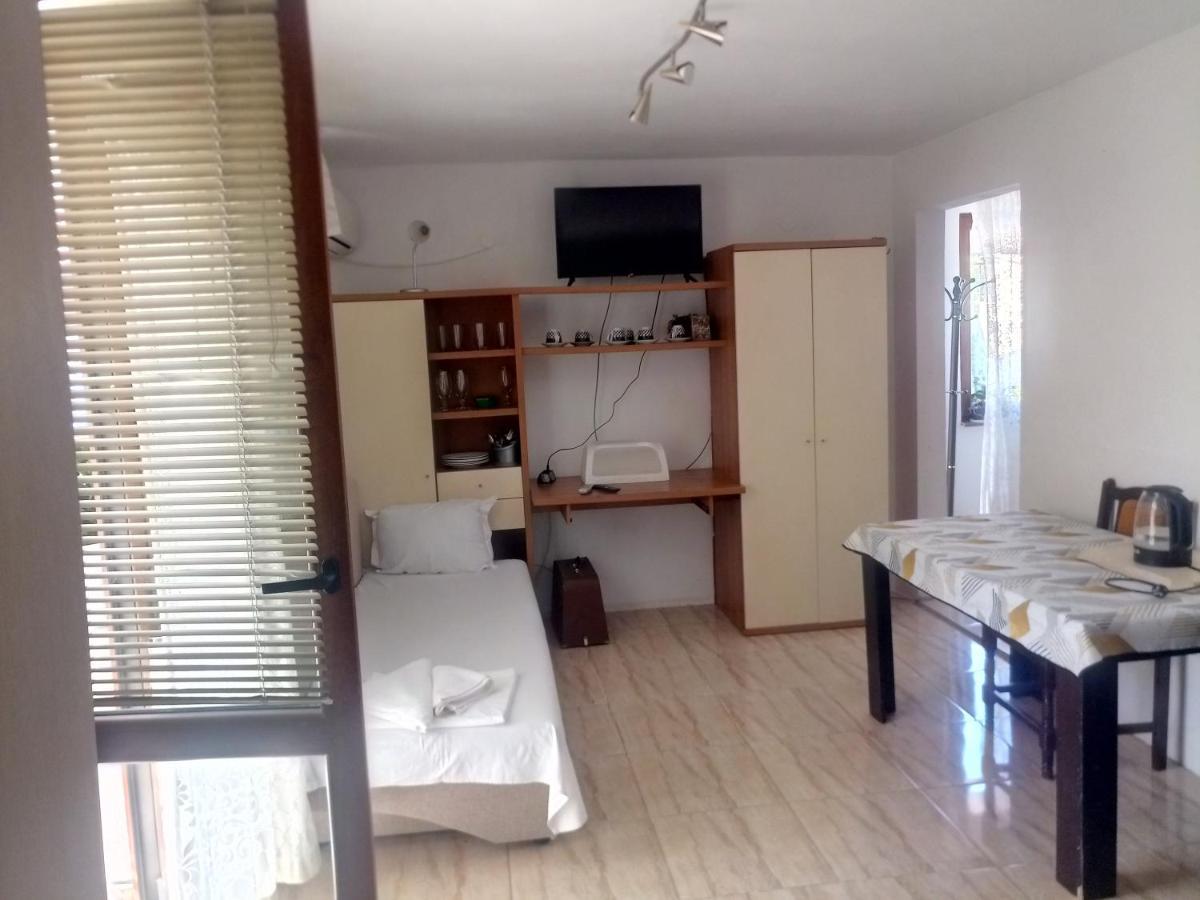 Farlalievi Guest House سوزوبول المظهر الخارجي الصورة
