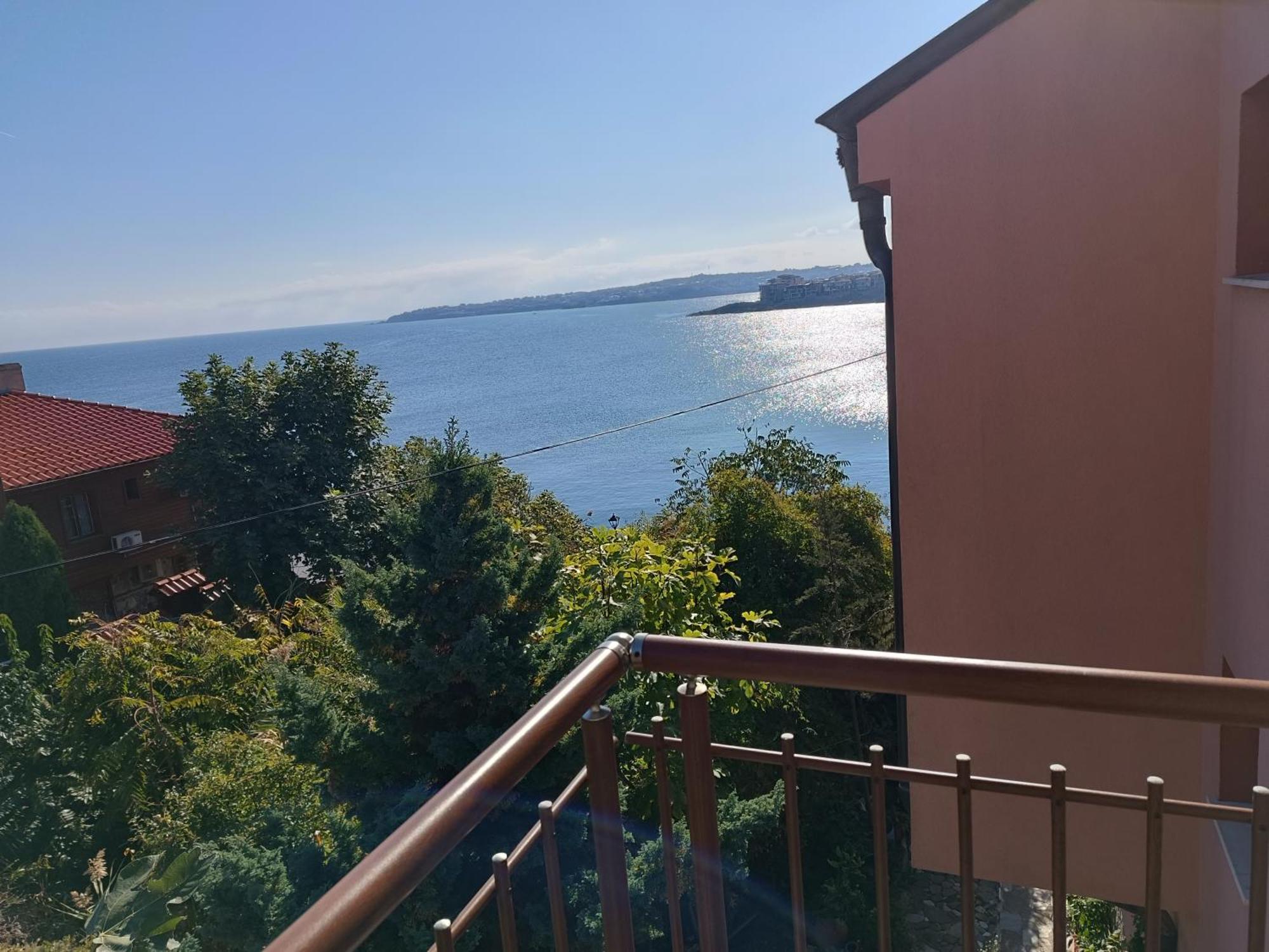 Farlalievi Guest House سوزوبول المظهر الخارجي الصورة